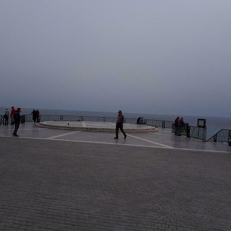 Calle Antonio Millon Nerja Dış mekan fotoğraf