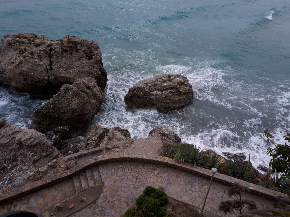 Calle Antonio Millon Nerja Dış mekan fotoğraf